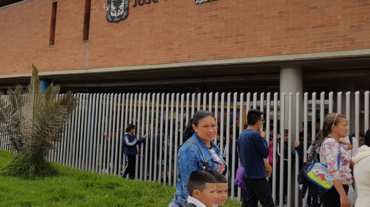 IMAGEN DE FELIPE MACÍAS LA MOCHILA
