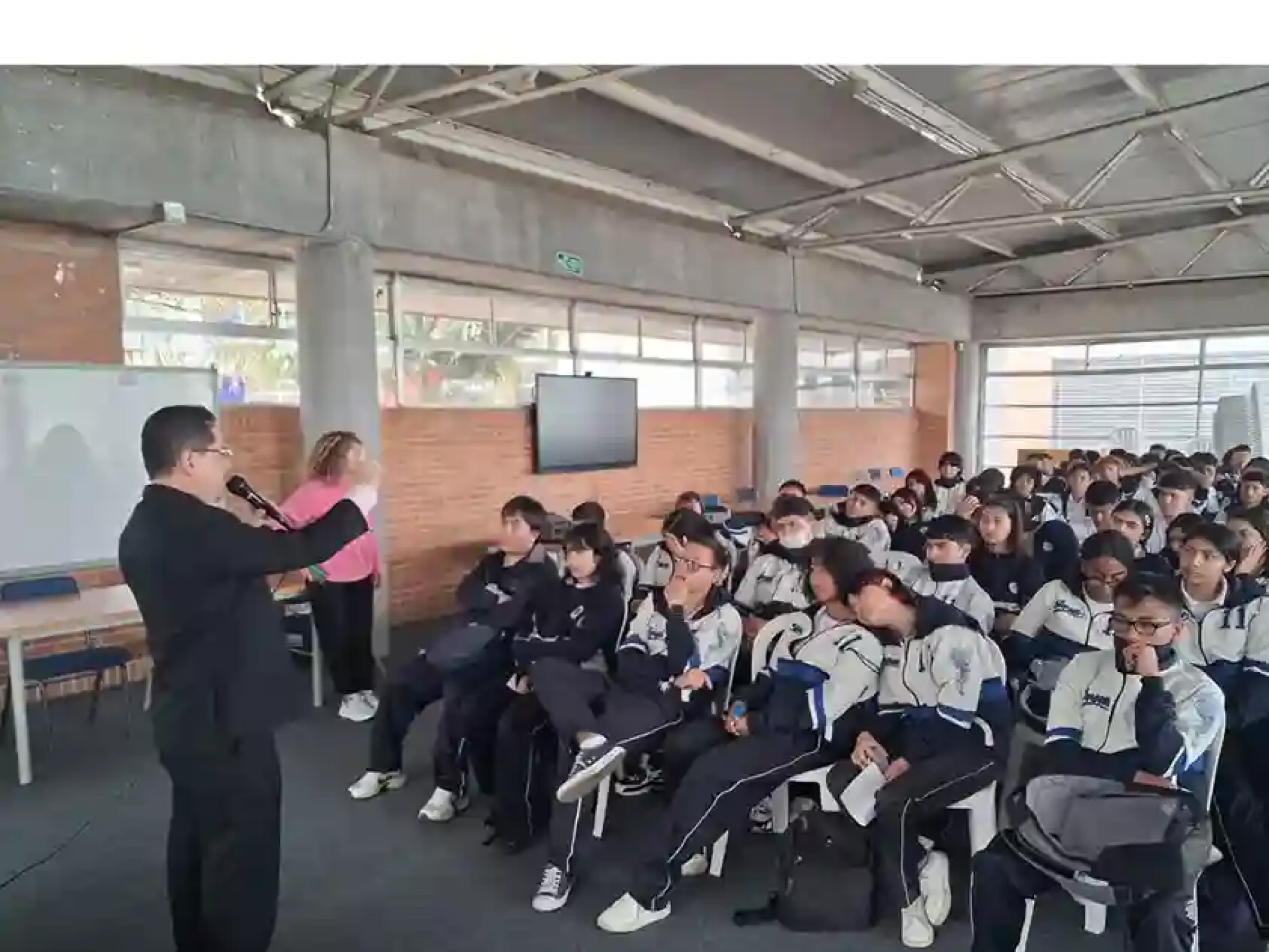 La vida escolar con smartphones o vivir eternamente en otro lugar_11zon